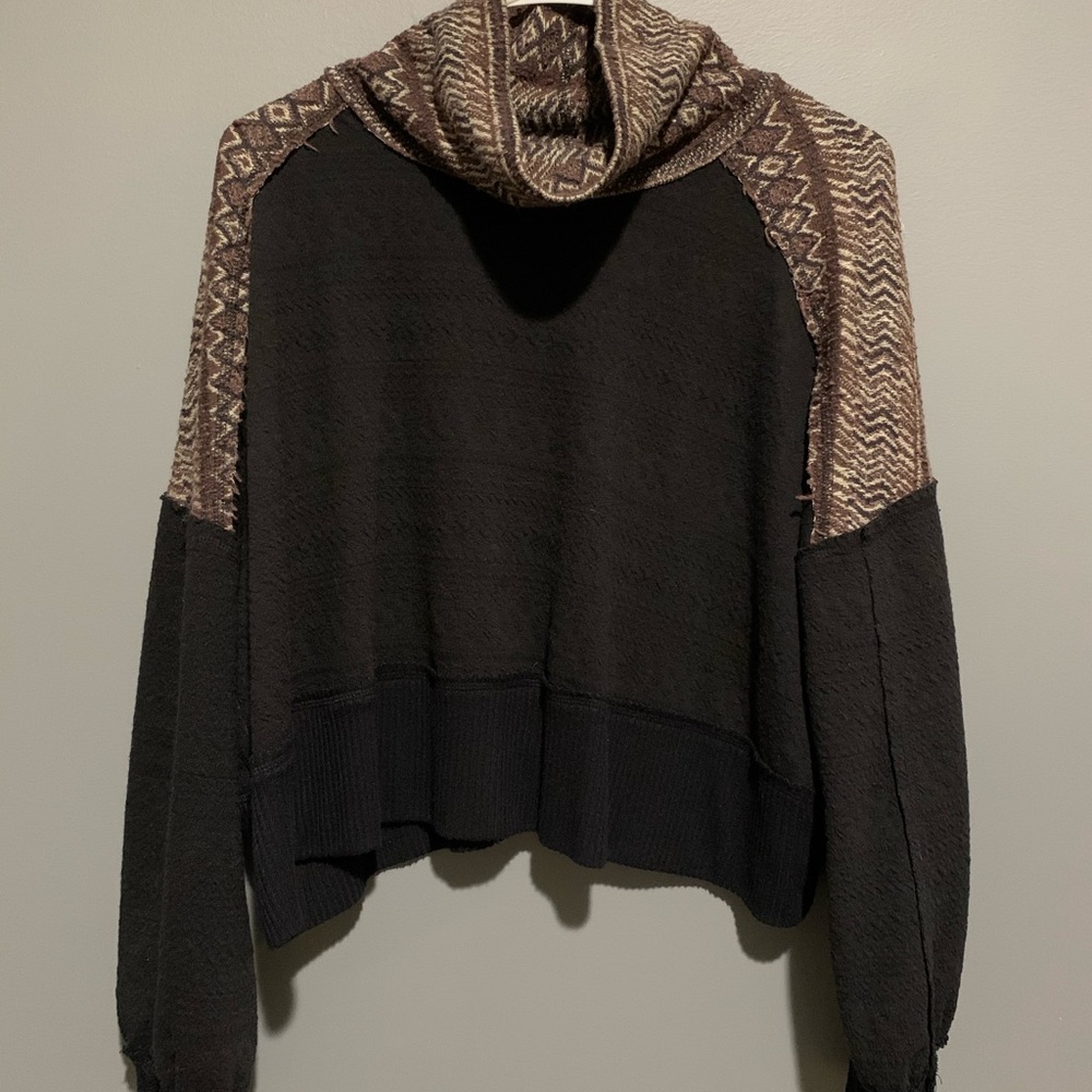 Cropped turtleneck Free People sweater